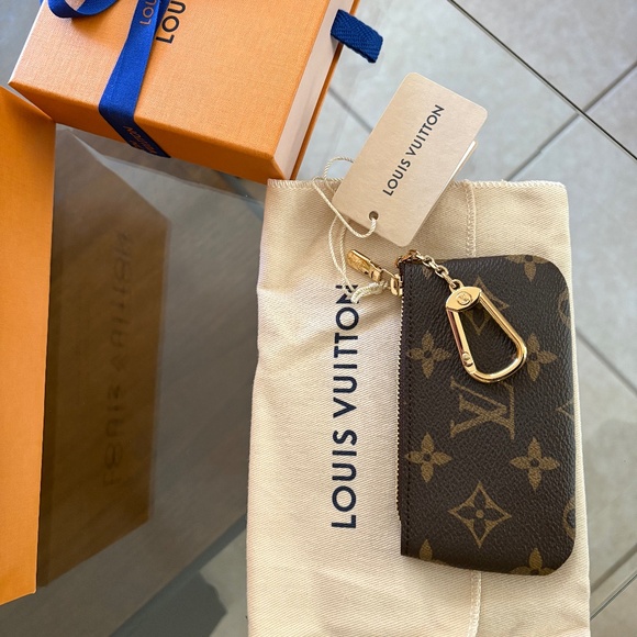 Authentic Louis Vuitton Key Pouch - Picture 1 of 4